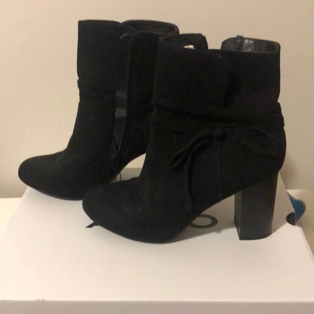 8.5 black boot heels